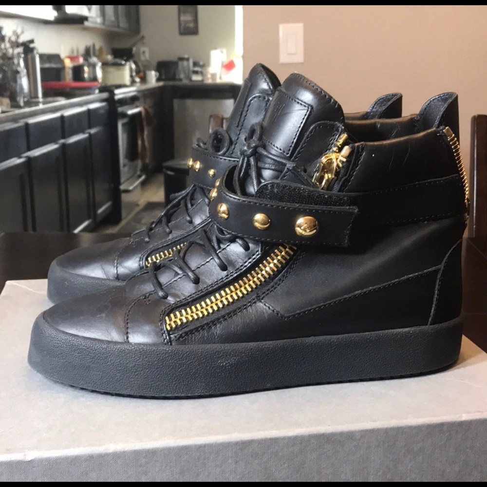 Giuseppe Zanotti Hightop Sneakers